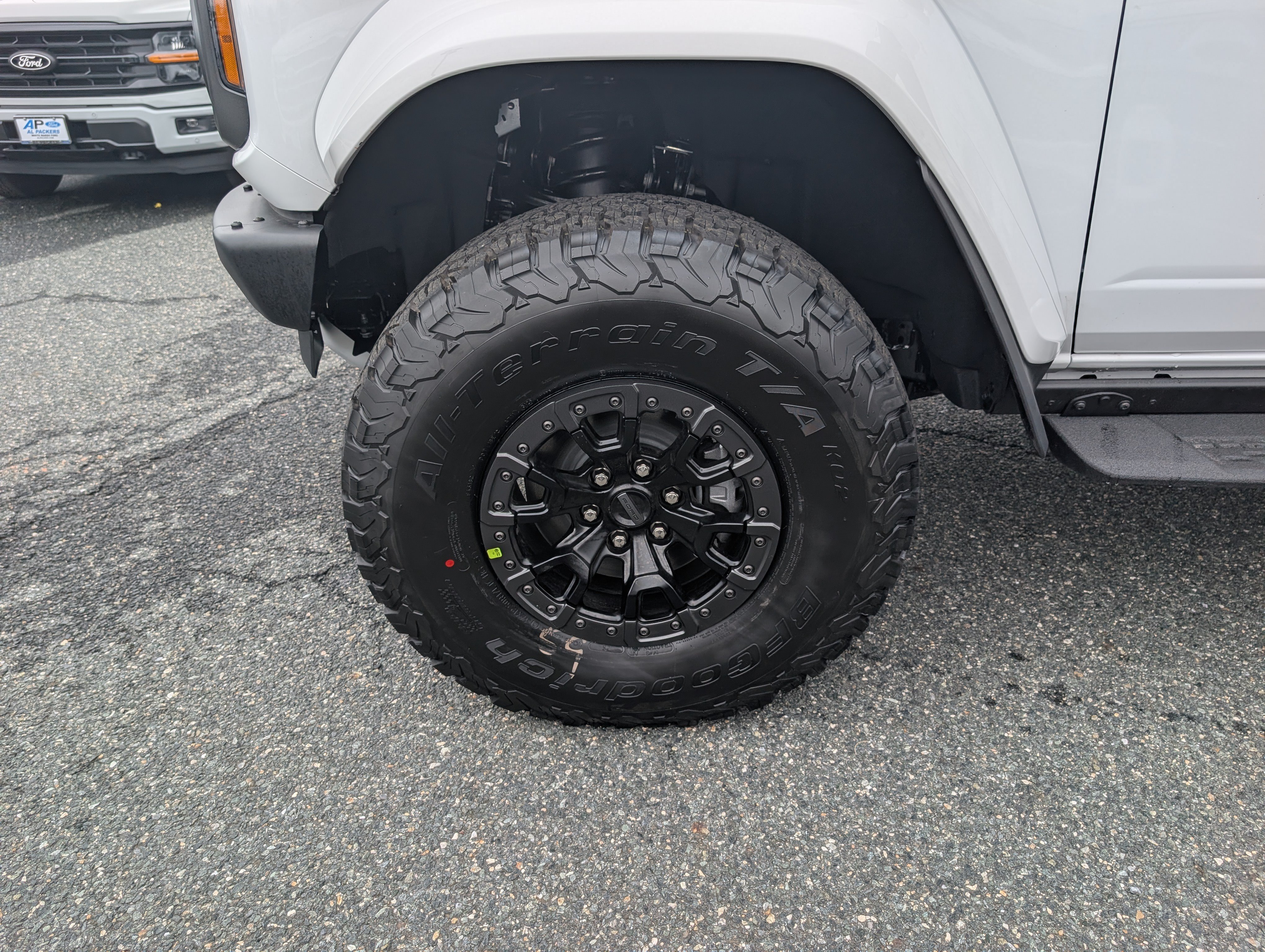 New 2026 Ford Bronco Raptor w/ Interior Carbon Fiber Pack AWD/4WD image 5
