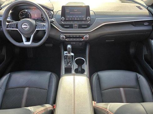 Used 2024 Nissan Altima 2.5 SR image 13