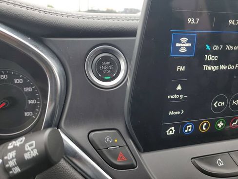 Used 2025 Chevrolet Blazer LT FWD image 29