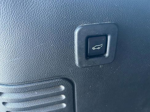 Used 2017 Ford Expedition EL Limited image 21