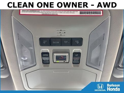 Used 2023 Toyota RAV4 XLE Premium image 17