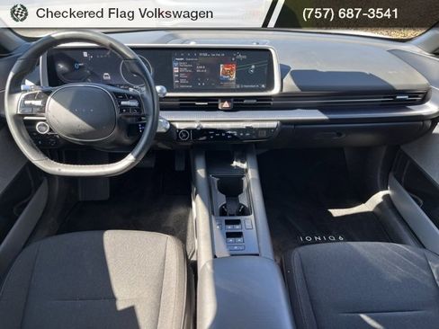 Used 2024 Hyundai Ioniq 6 SE image 28