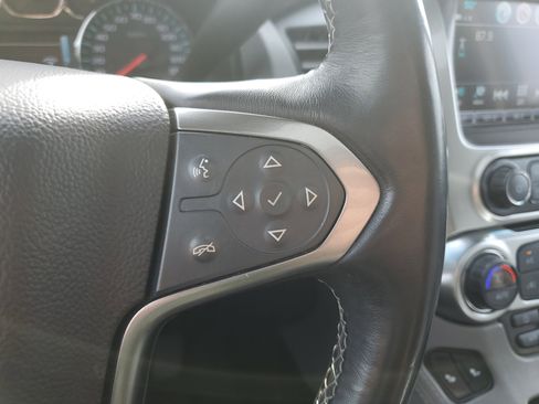 Used 2019 Chevrolet Tahoe LT w/ Luxury Package image 25