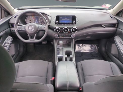 Used 2024 Nissan Sentra S image 10