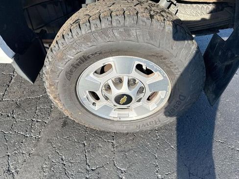 Used 2016 Chevrolet Silverado 2500 LT image 30