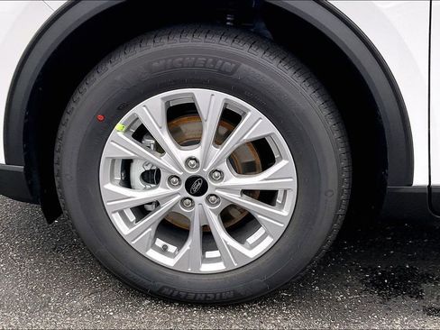 New 2026 Ford Escape Active image 12