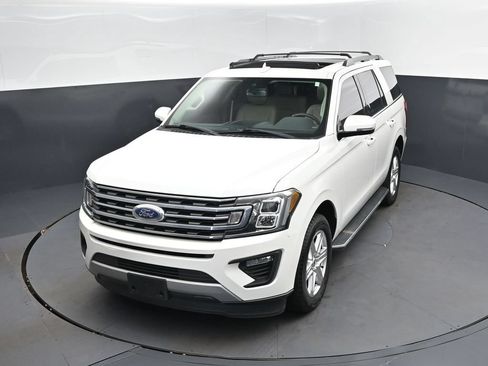 Used 2020 Ford Expedition XLT w/ Equipment Group 202A RWD image 29