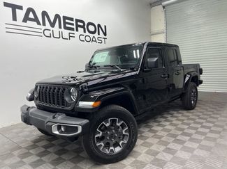 New 2026 Jeep Gladiator Sport video 1