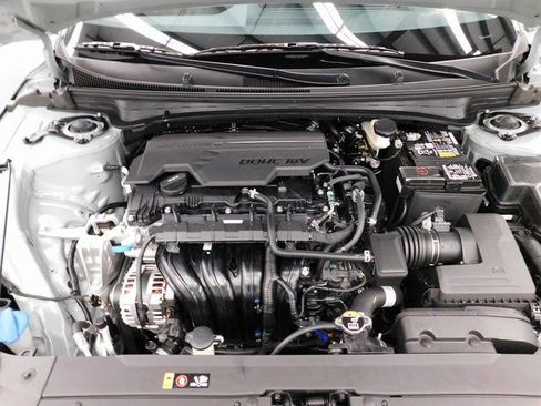 Used 2025 Kia K4 LXS image 51