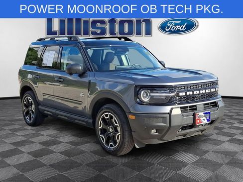 Used 2025 Ford Bronco Sport Outer Banks w/ Outer Banks Tech Package+ AWD/4WD image 3