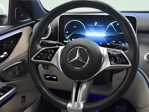 Used 2023 Mercedes-Benz C 300 4MATIC Sedan image 24
