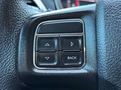 Used 2019 Dodge Journey SE w/ Blacktop Package FWD image 38