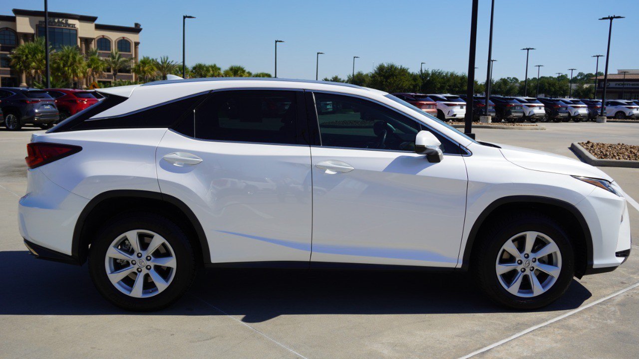 Used 2016 Lexus RX 350 FWD w/ Premium Package image 4