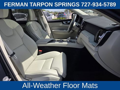 Certified 2024 Volvo XC60 B5 Ultimate w/ Protection Package Premier AWD/4WD image 21