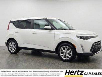 Used 2025 Kia Soul LX w/ LX Technology Package