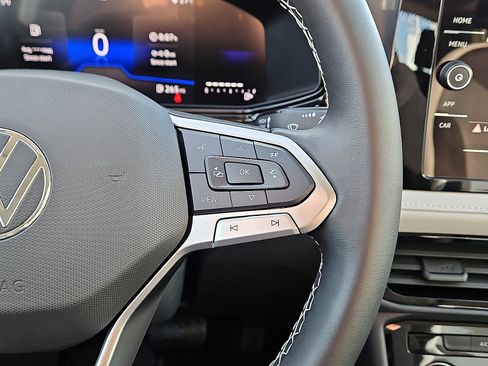 New 2026 Volkswagen Taos S image 17
