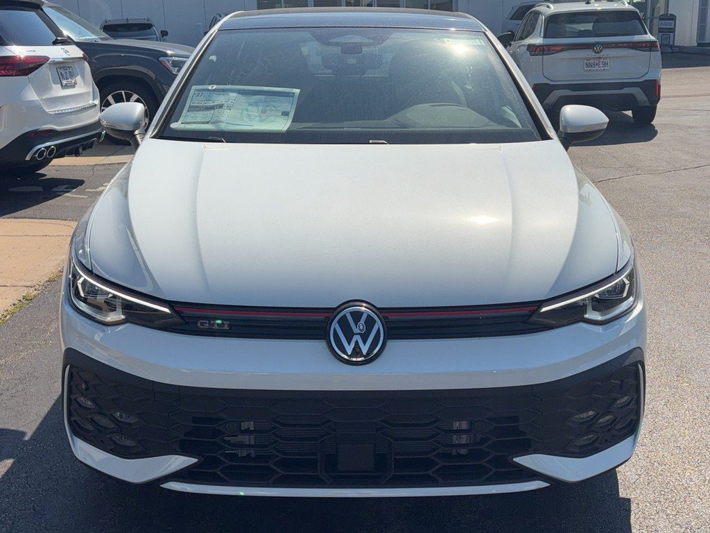 New 2026 Volkswagen GTI SE FWD image 5