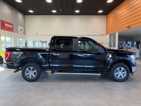 Used 2023 Ford F150 XLT w/ XTR Package image 4