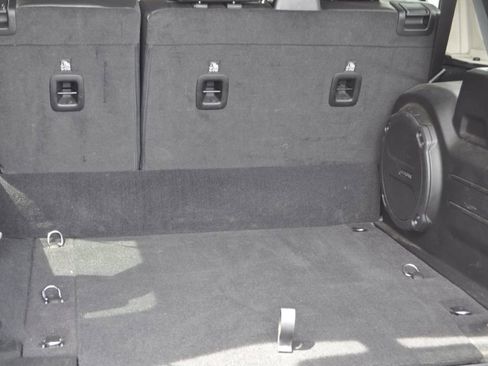 Used 2023 Jeep Wrangler Unlimited Sahara w/ Cold Weather Group image 17