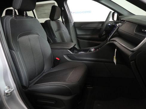 New 2026 Jeep Grand Cherokee Laredo X image 19