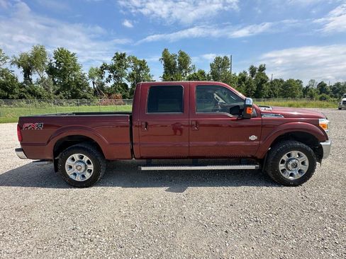 Used 2015 Ford F250 King Ranch w/ FX4 Off-Road Package AWD/4WD image 2