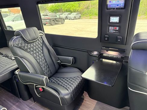 Used 2023 Mercedes-Benz Sprinter 3500 w/ Parking Package image 46