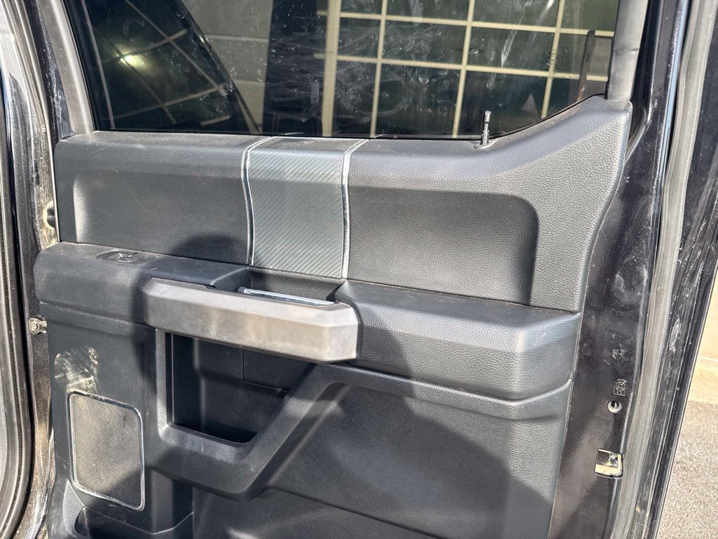 Used 2020 Ford F150 Lariat AWD/4WD image 18