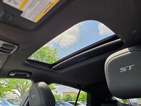 New 2026 Buick Envista Sport Touring w/ Convenience I Package FWD image 21