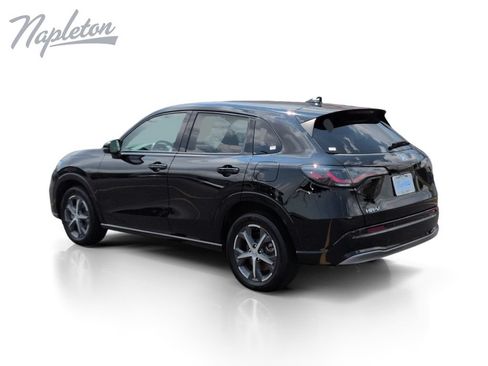 Used 2025 Honda HR-V EX-L image 3