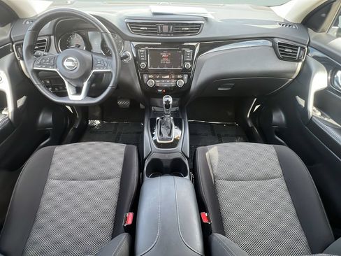 Used 2022 Nissan Rogue Sport SV AWD/4WD image 11