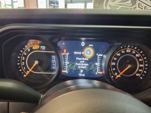 New 2025 Jeep Wrangler Unlimited Rubicon 392 image 12