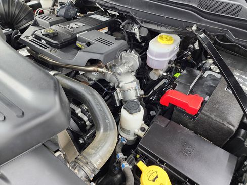 Used 2024 RAM 2500 Big Horn w/ Night Edition image 18