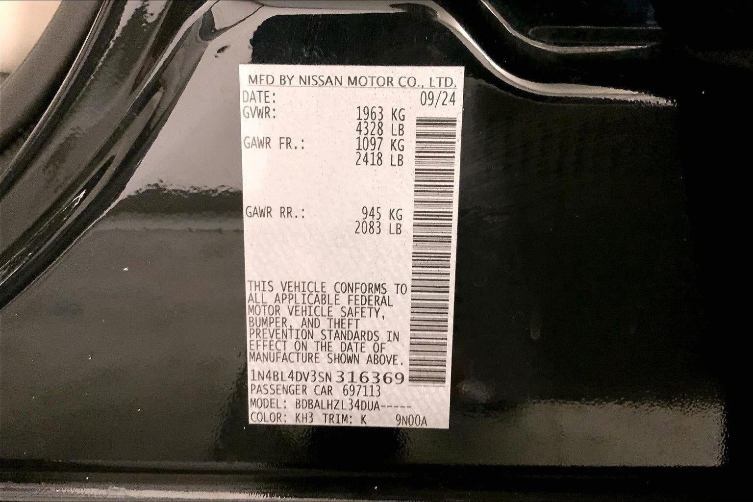 Used 2025 Nissan Altima 2.5 SV FWD image 30