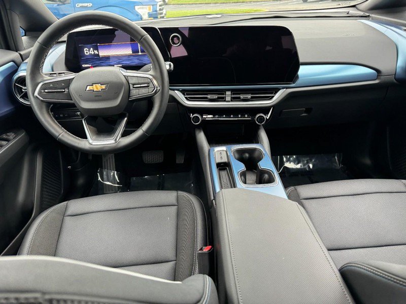 Used 2024 Chevrolet Equinox EV LT FWD image 11