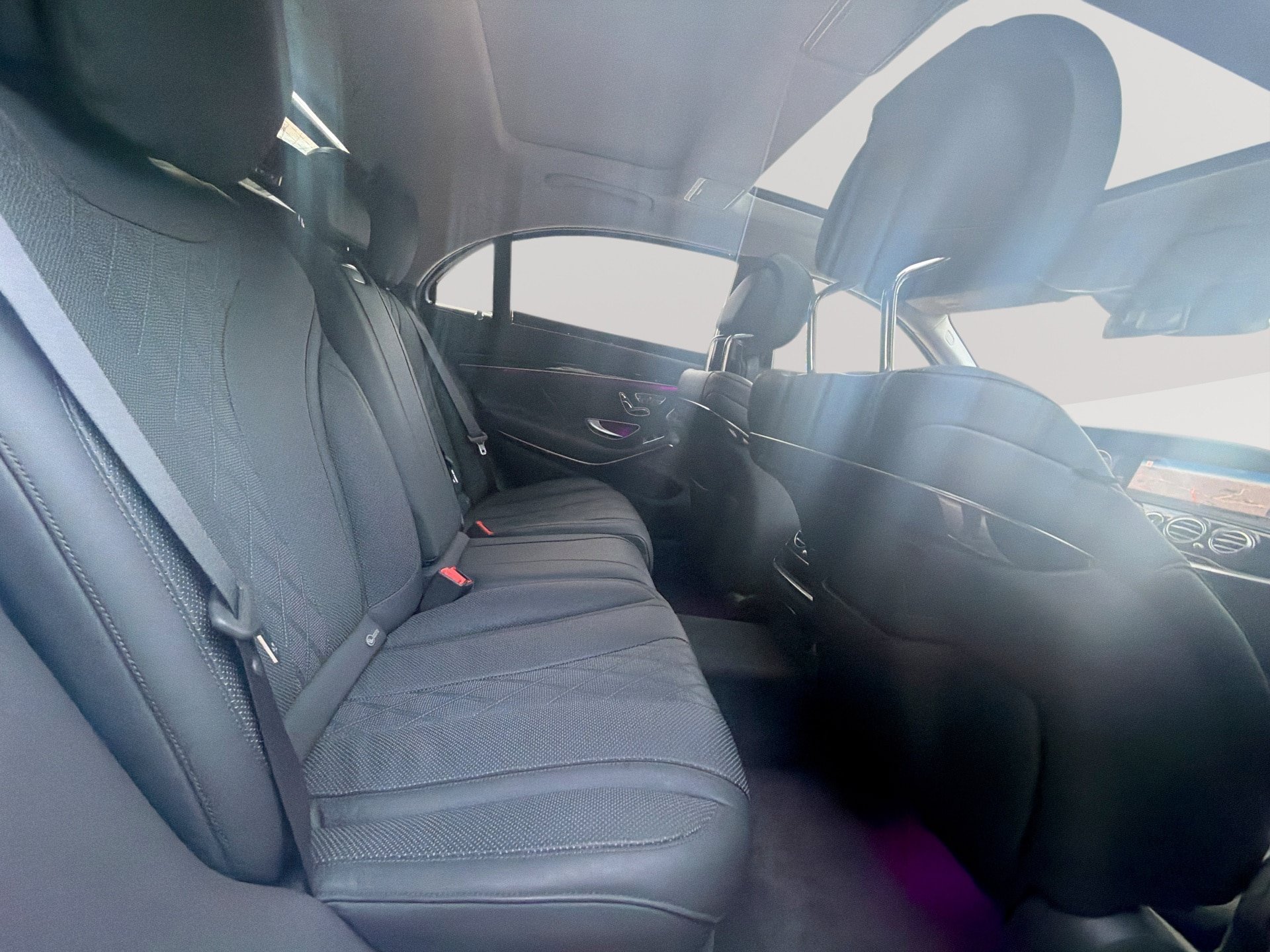 Used 2020 Mercedes-Benz S 560 Sedan image 27