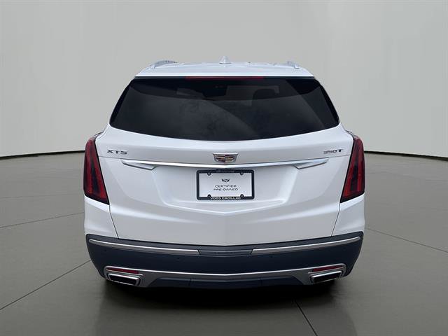 Certified 2023 Cadillac XT5 Premium Luxury w/ Technology Package FWD image 4