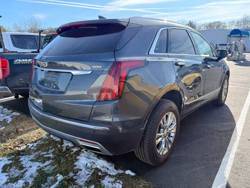 Used 2020 Cadillac XT5 Premium Luxury image 4