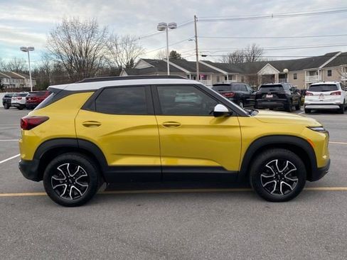 Certified 2025 Chevrolet TrailBlazer ACTIV w/ Driver Confidence Package image 5