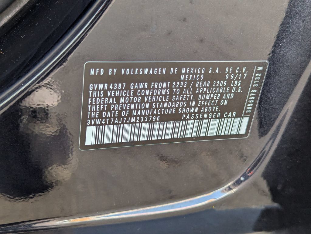 Used 2018 Volkswagen Jetta GLI FWD image 36
