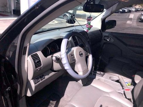 Used 2019 Nissan Frontier SL RWD image 20