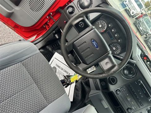 Used 2016 Ford F250 XL w/ Power Equipment Group image 23