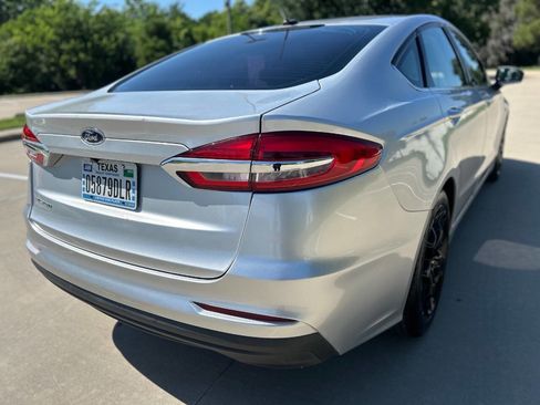 Used 2019 Ford Fusion S FWD image 6