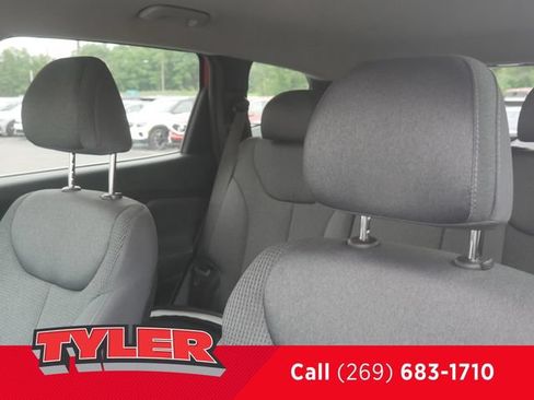 Used 2022 Hyundai Santa Fe SEL AWD/4WD image 39