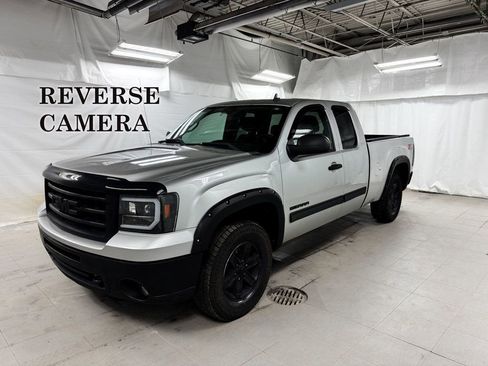 Used 2011 GMC Sierra 1500 SLE w/ Power Tech Package image 1