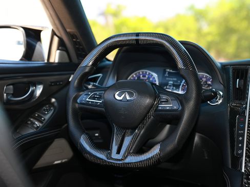 Used 2017 INFINITI Q60 3.0t w/ Premium Plus Package 3.0T image 35