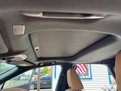 Used 2025 Lexus RX 350 Premium image 16