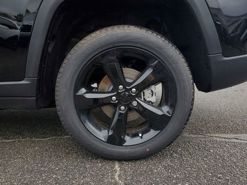 New 2026 Jeep Grand Cherokee Limited image 10