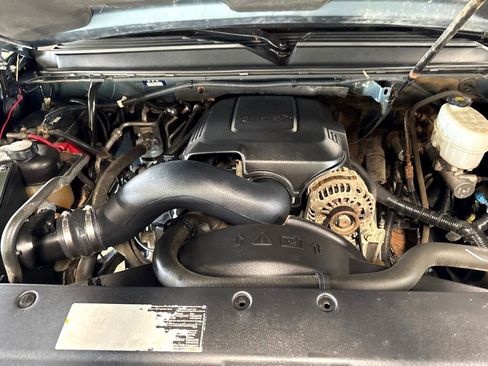 Used 2010 GMC Yukon XL 2500 SLE image 20