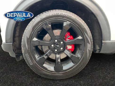Used 2023 Ford Explorer ST w/ Equipment Group 401A AWD/4WD image 18