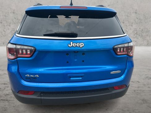 Used 2019 Jeep Compass Latitude w/ Popular Equipment Group AWD/4WD image 14